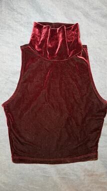 Milky Way USA Red Velvet Turtleneck Crop Top Size S